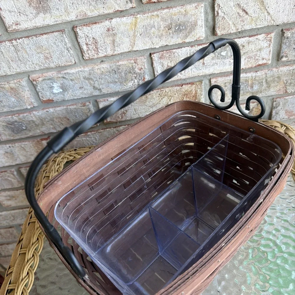 Longaberger 2012 Artisan Medium Basket Wrought Iron Handle Dark Stain Divider
